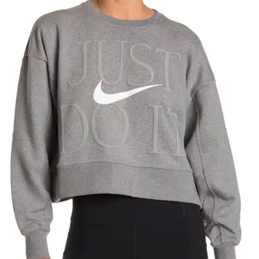 Nike Dri-FIT Gray Sweatshirt_MEDIUM